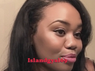 Islandgyal69