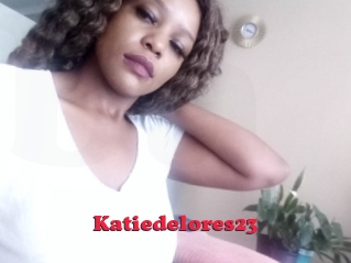 Katiedelores23