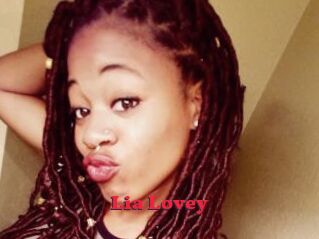 Lia_Lovey
