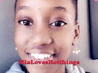 MiaLovesHotthings