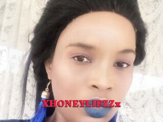XHONEYLIPZZx